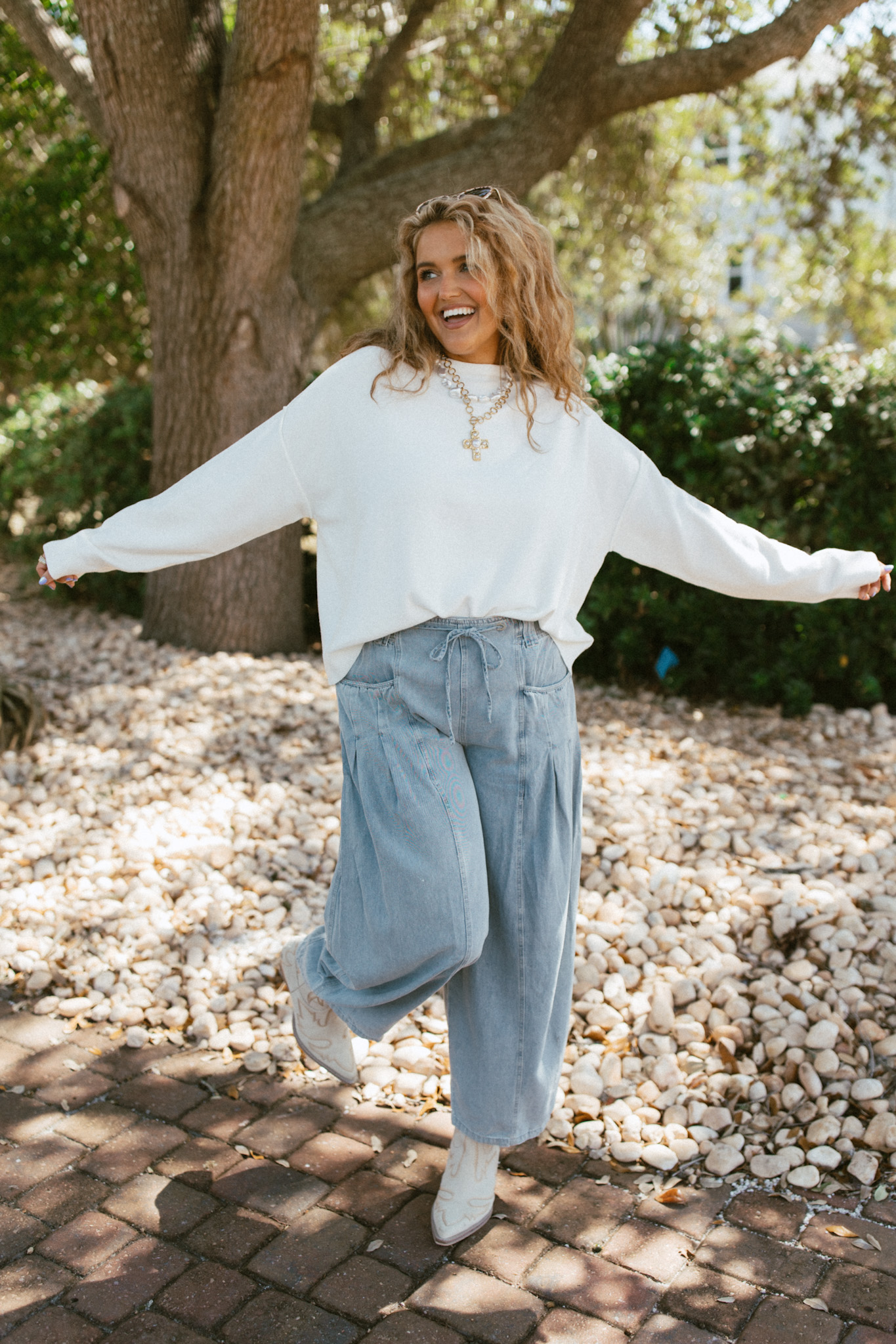 Entro Lt Blue Denim High Waist Pleated Ankle Length Balloon Pants