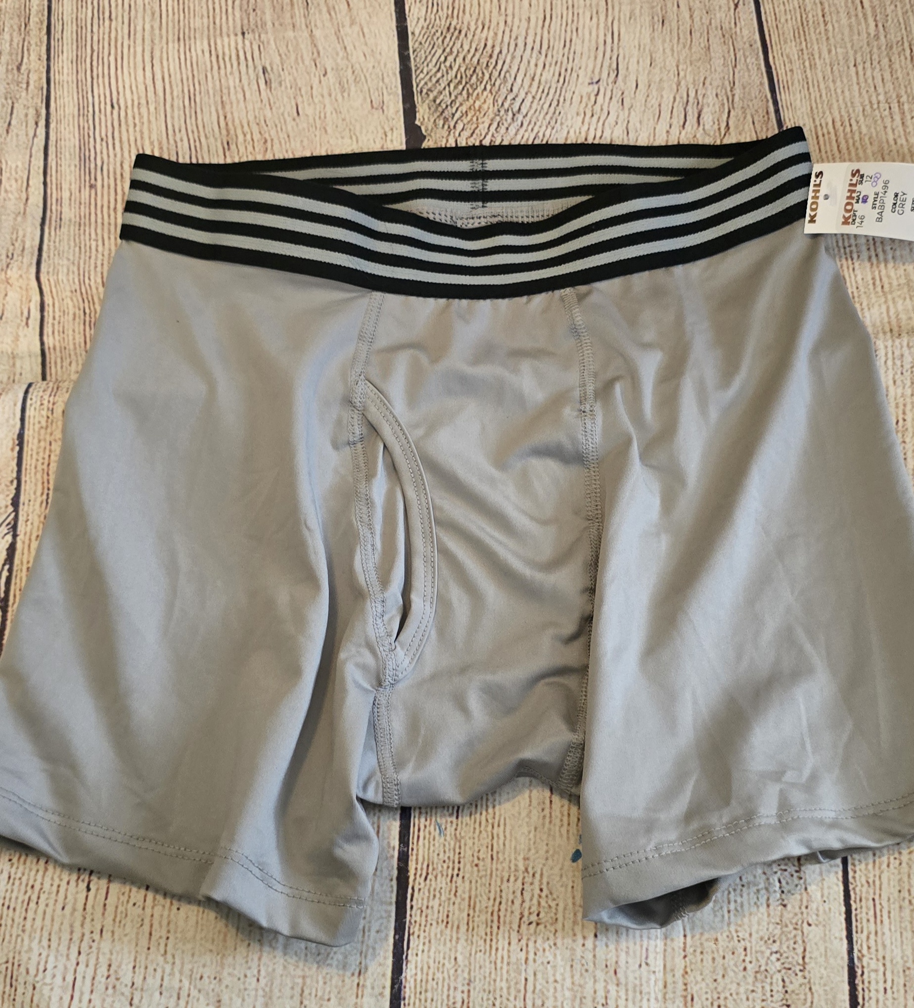 1 Pair Boxer Briefs, Boys Hanes, Large (14/16) Gray K4